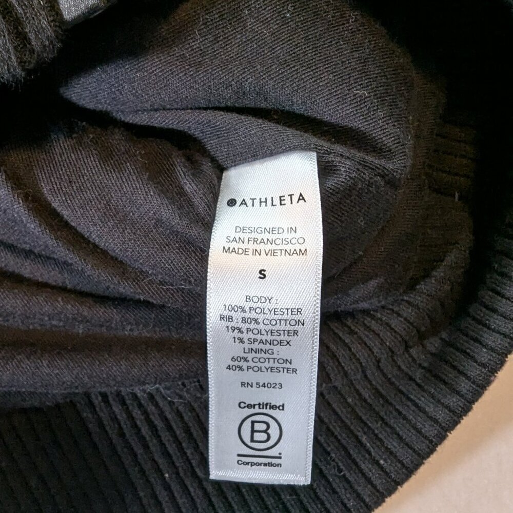 ATHLETA Willow Fleece Sherpa Jacket Women's S Small Black Fuzzy Bomber 599478 - Picture 13 of 16